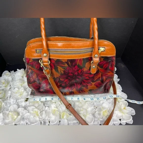 Patricia Nash Calvi leather Satchel Bag, gently used - Picture 11 of 12